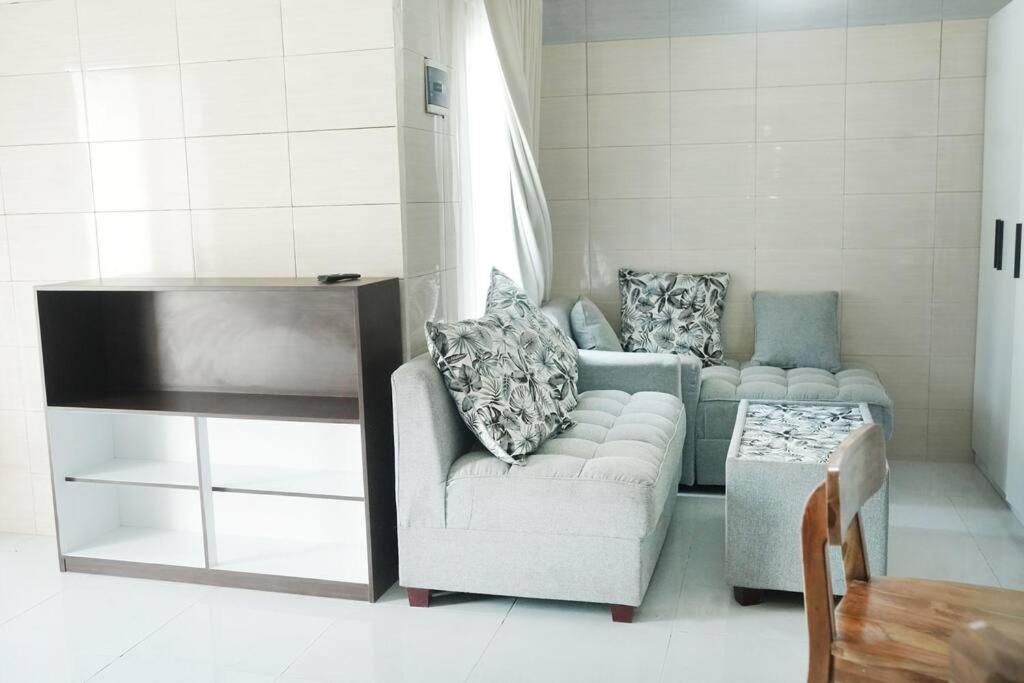 Rumah liburan Subha Residence, A Cozy House
