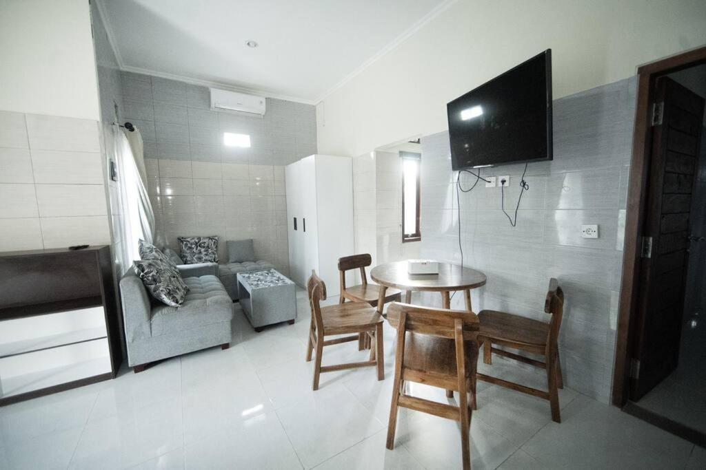 Subha Residence, A Cozy House Nusa Dua (Bali)